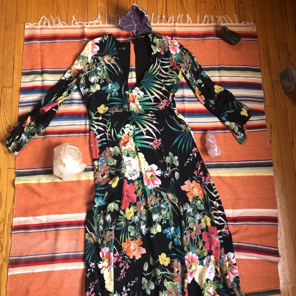 Backstage Garden Life Maxi Dress 🌸